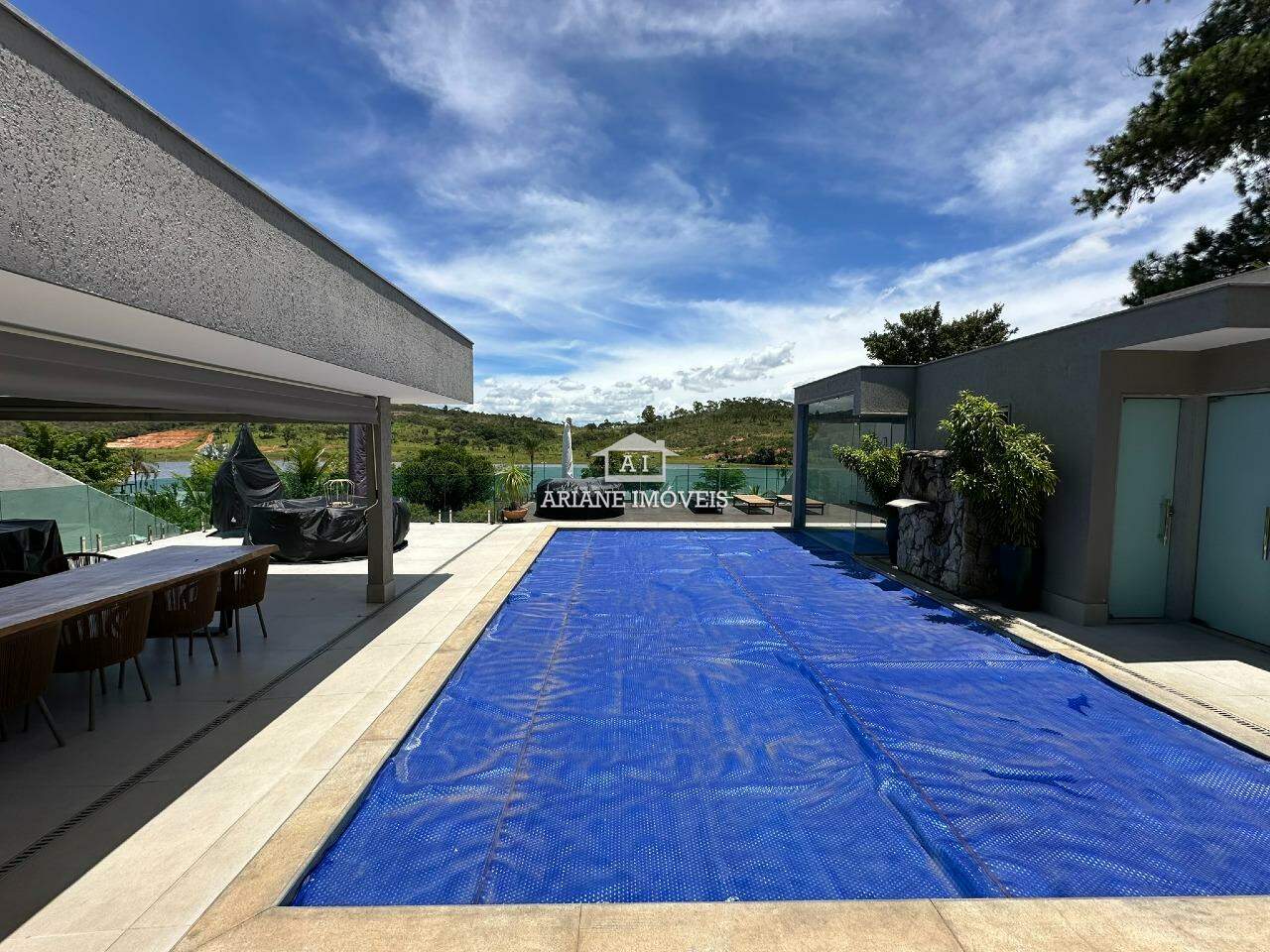 Casa de Condomínio à venda com 5 quartos, 500m² - Foto 4