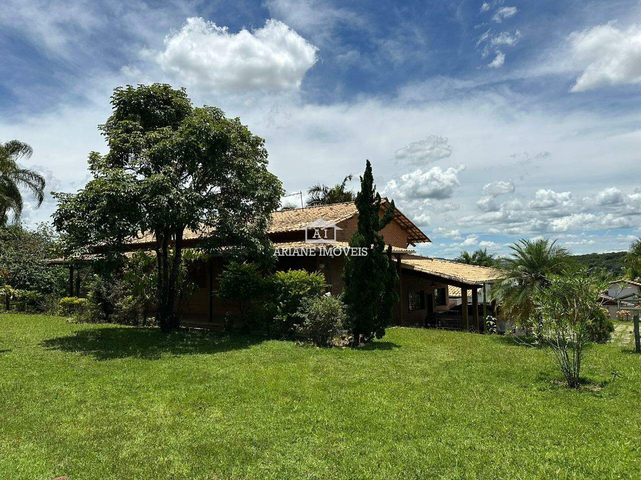 Casa de Condomínio à venda com 5 quartos, 300m² - Foto 6