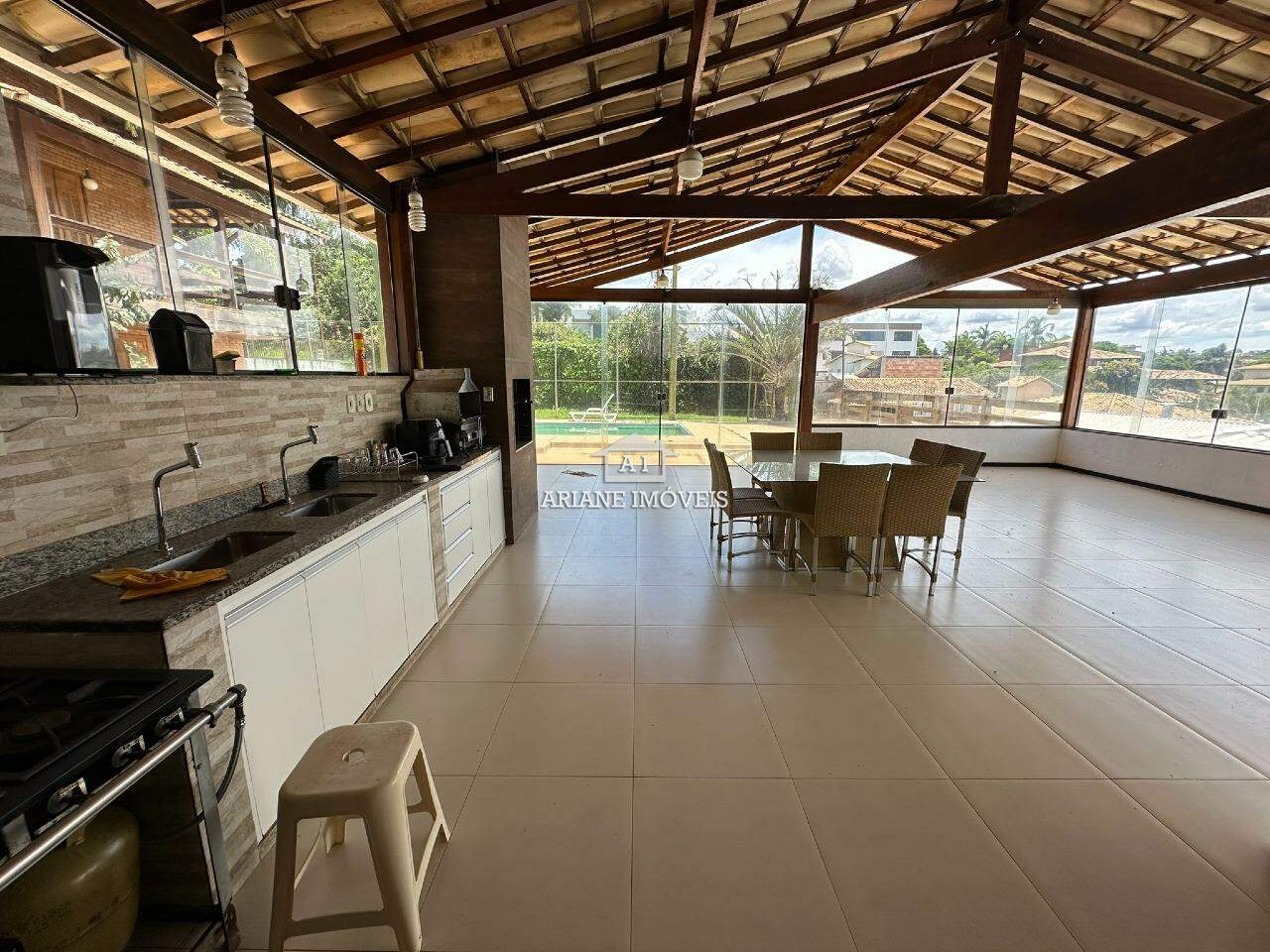 Casa de Condomínio à venda com 5 quartos, 300m² - Foto 10