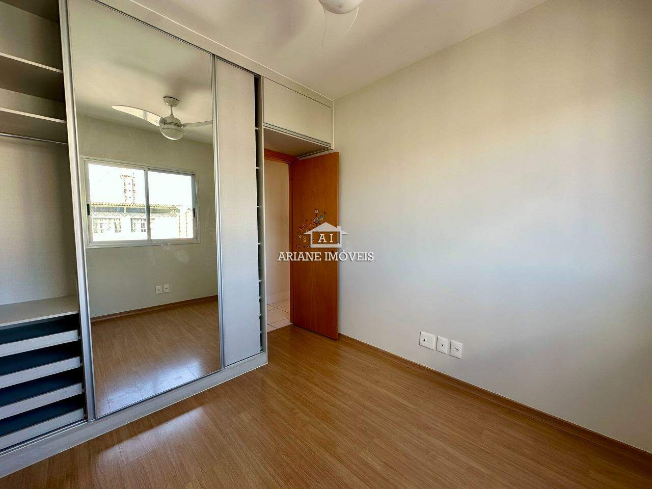 Apartamento à venda com 3 quartos, 85m² - Foto 10