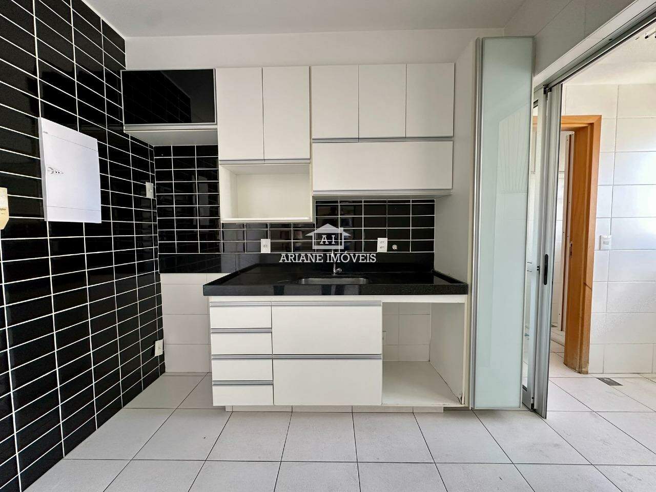 Apartamento à venda com 3 quartos, 85m² - Foto 3