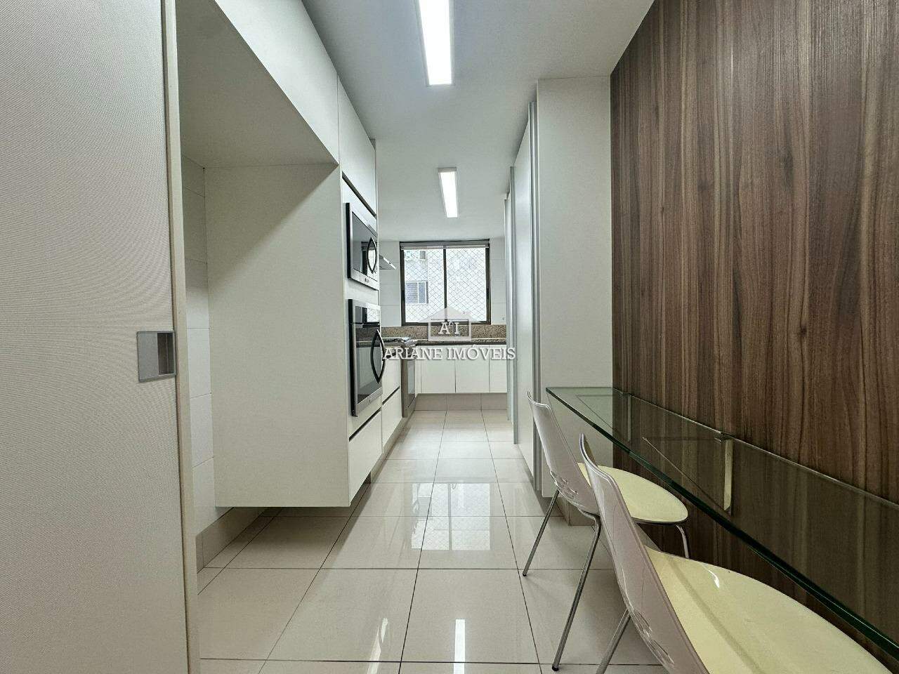 Apartamento à venda com 3 quartos, 118m² - Foto 17