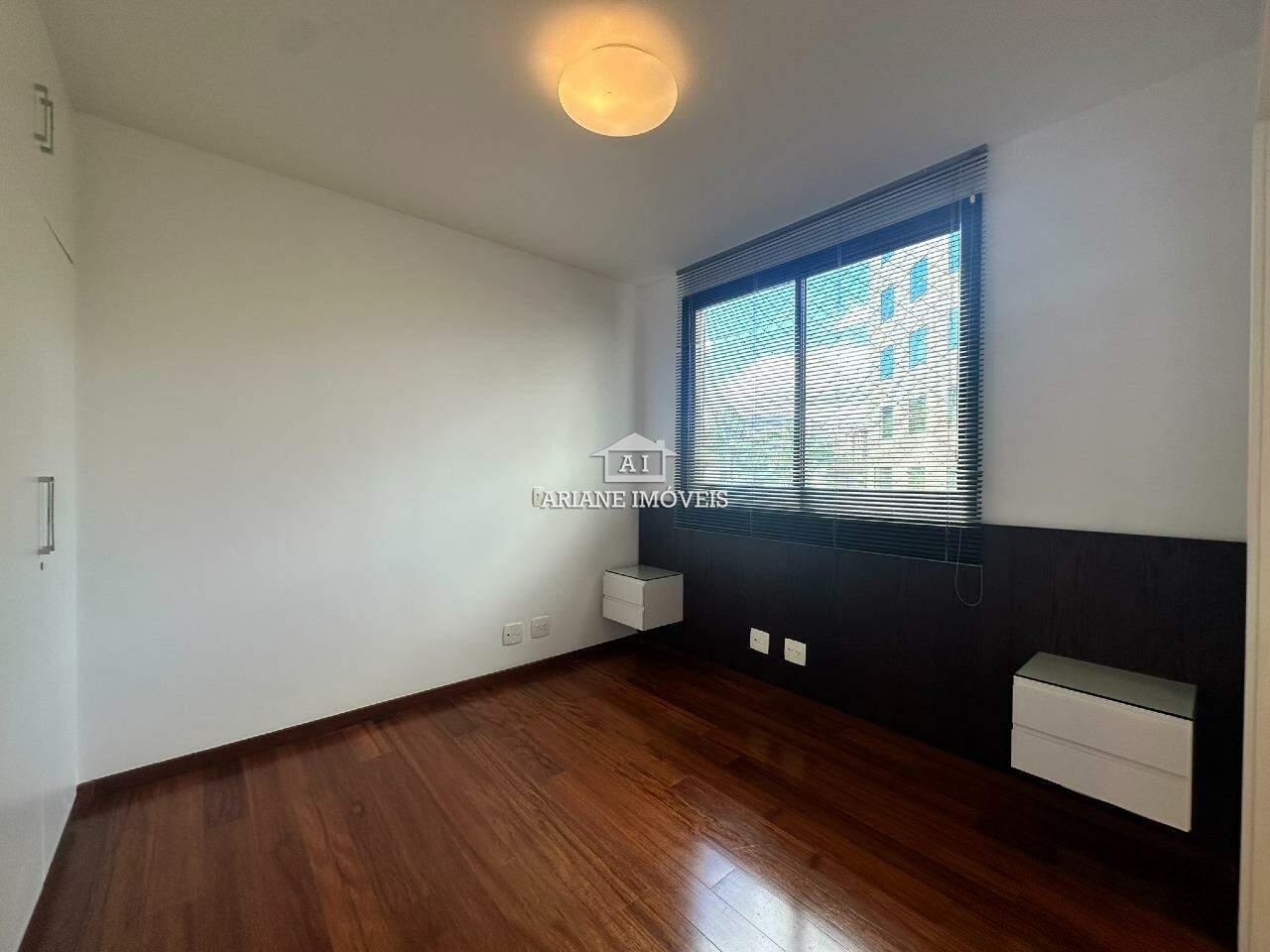 Apartamento à venda com 3 quartos, 118m² - Foto 5