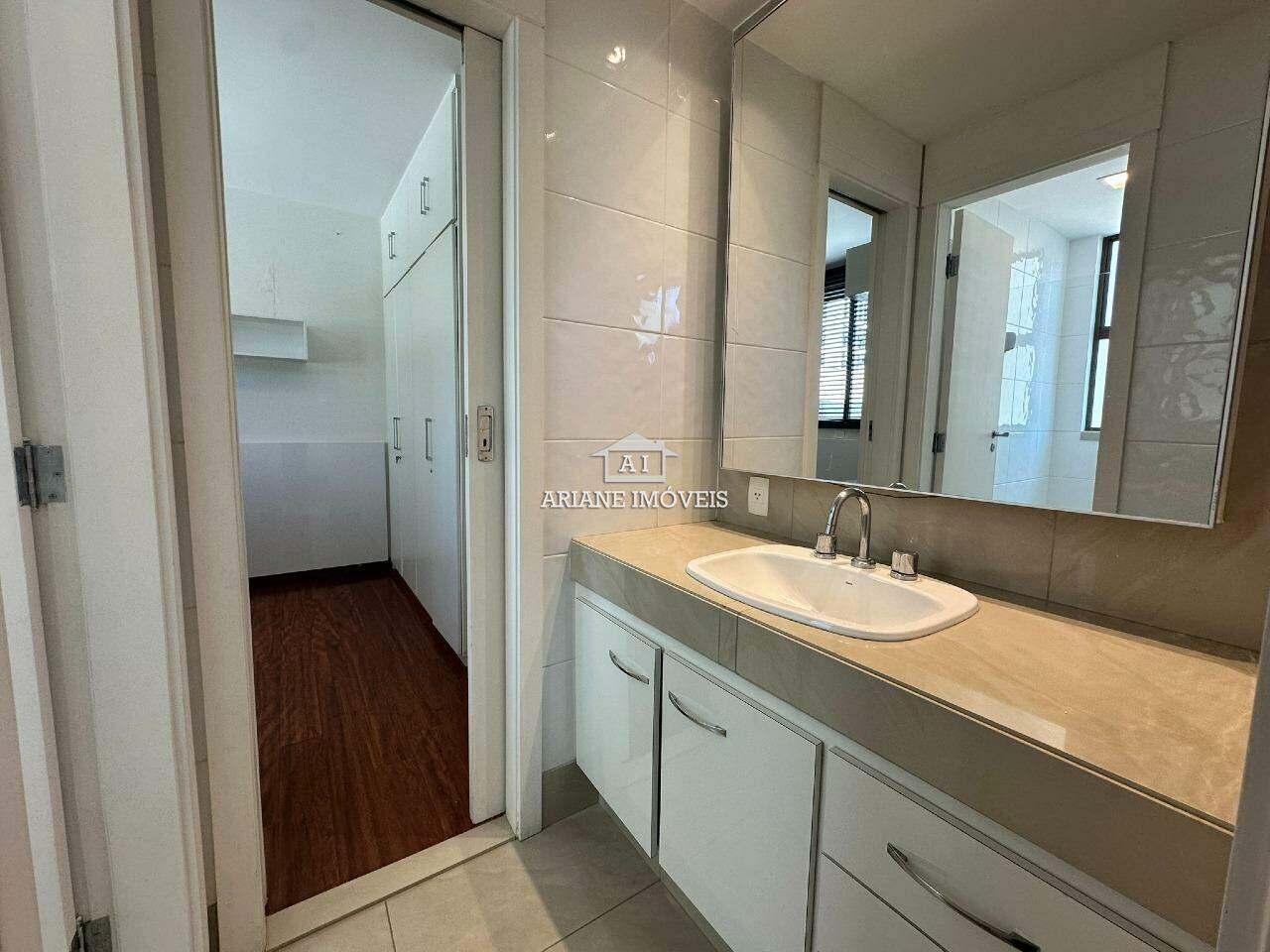 Apartamento à venda com 3 quartos, 118m² - Foto 7