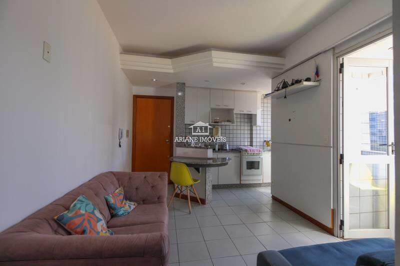 Apartamento à venda com 1 quarto, 40m² - Foto 1