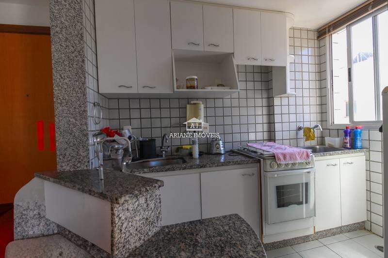 Apartamento à venda com 1 quarto, 40m² - Foto 4
