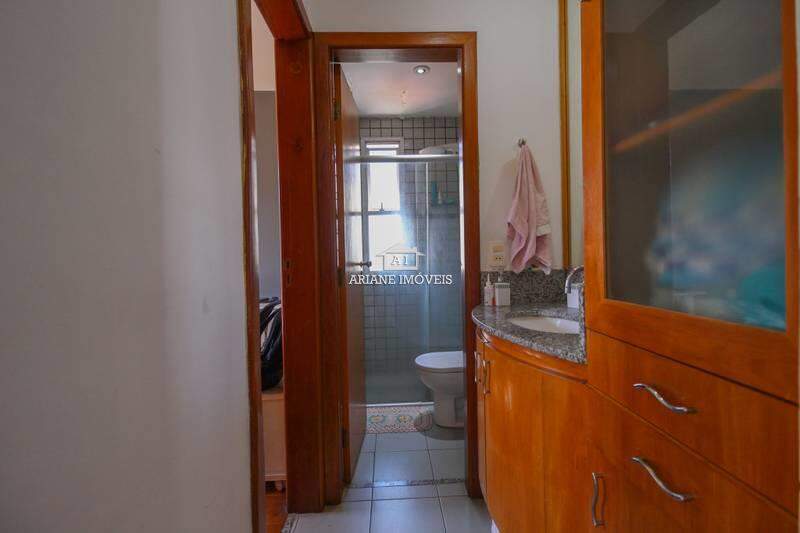 Apartamento à venda com 1 quarto, 40m² - Foto 8