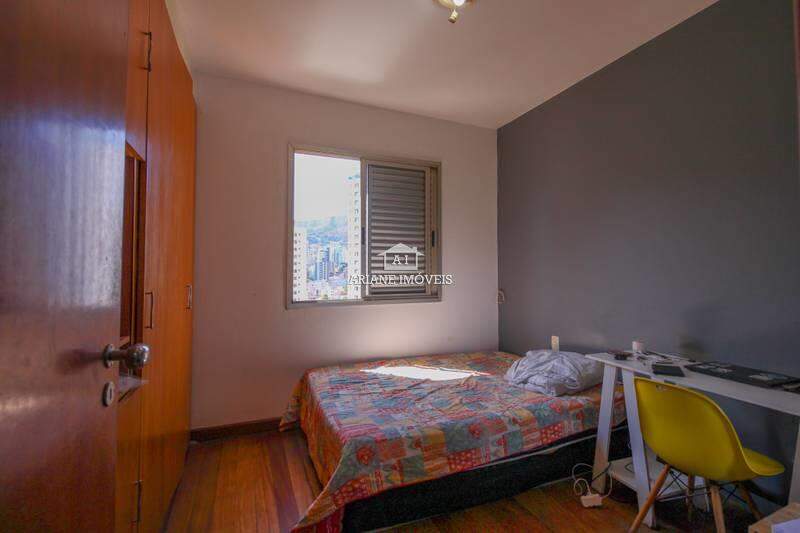 Apartamento à venda com 1 quarto, 40m² - Foto 12