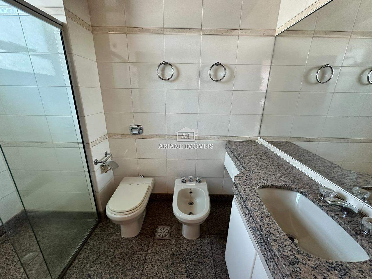 Apartamento à venda com 4 quartos, 330m² - Foto 12