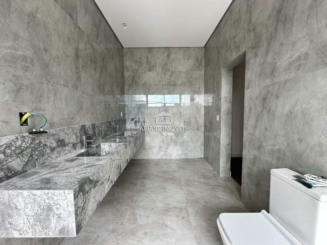 Casa de Condomínio à venda com 4 quartos, 441m² - Foto 17
