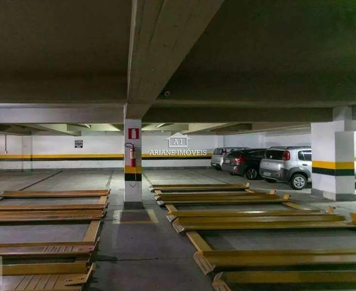Apartamento à venda com 1 quarto, 42m² - Foto 13