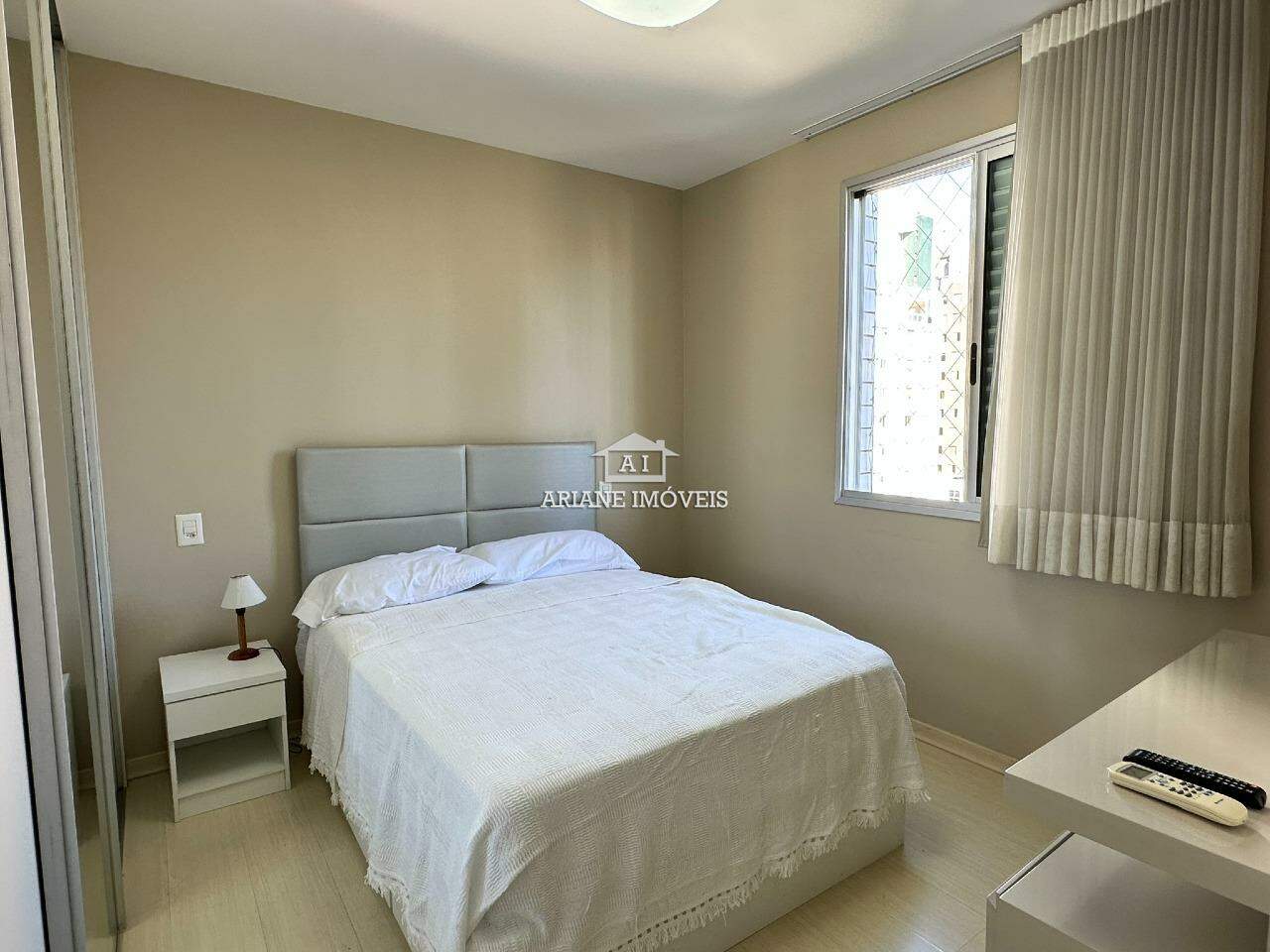 Apartamento para alugar com 2 quartos, 83m² - Foto 14