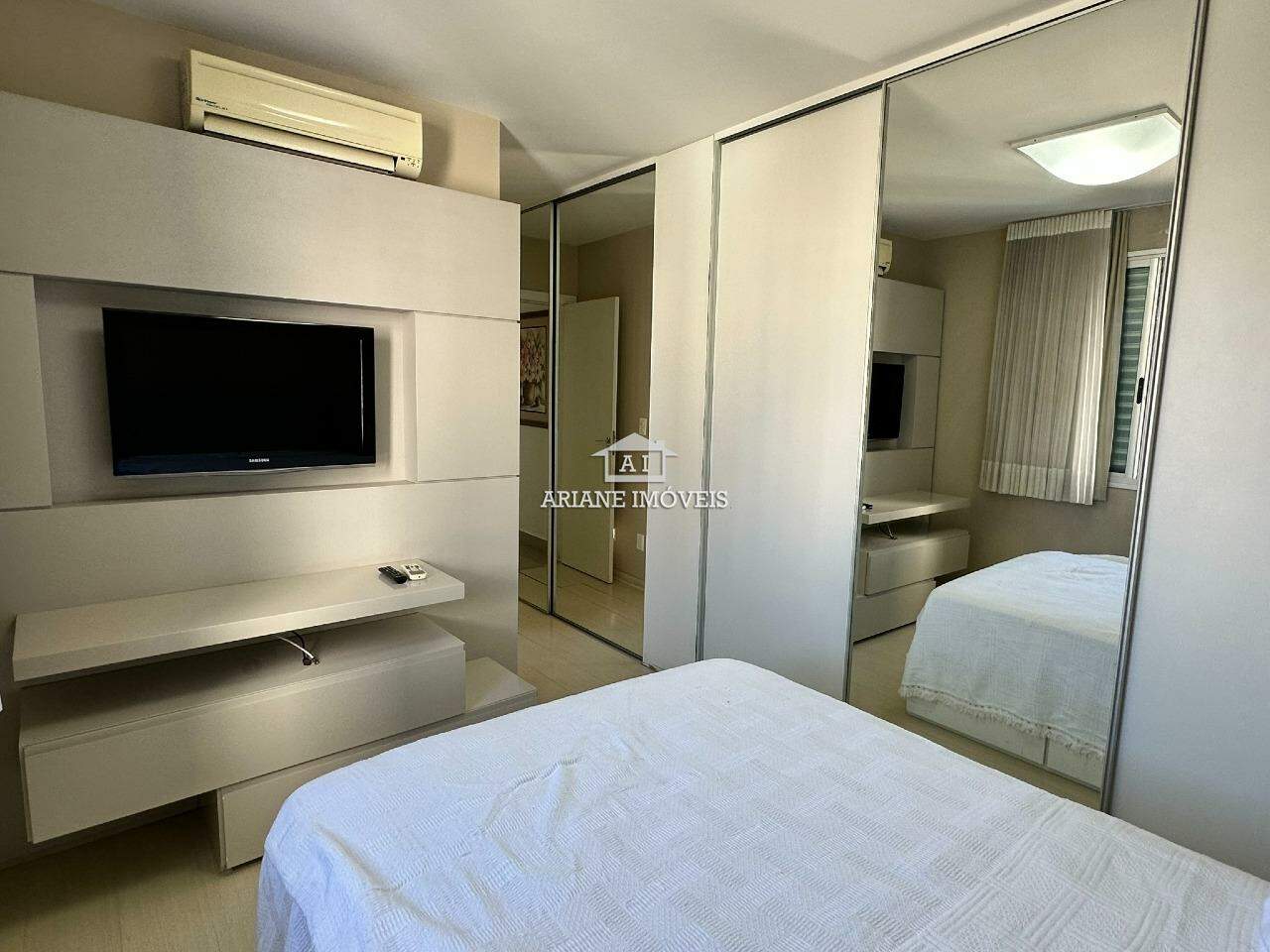 Apartamento para alugar com 2 quartos, 83m² - Foto 15