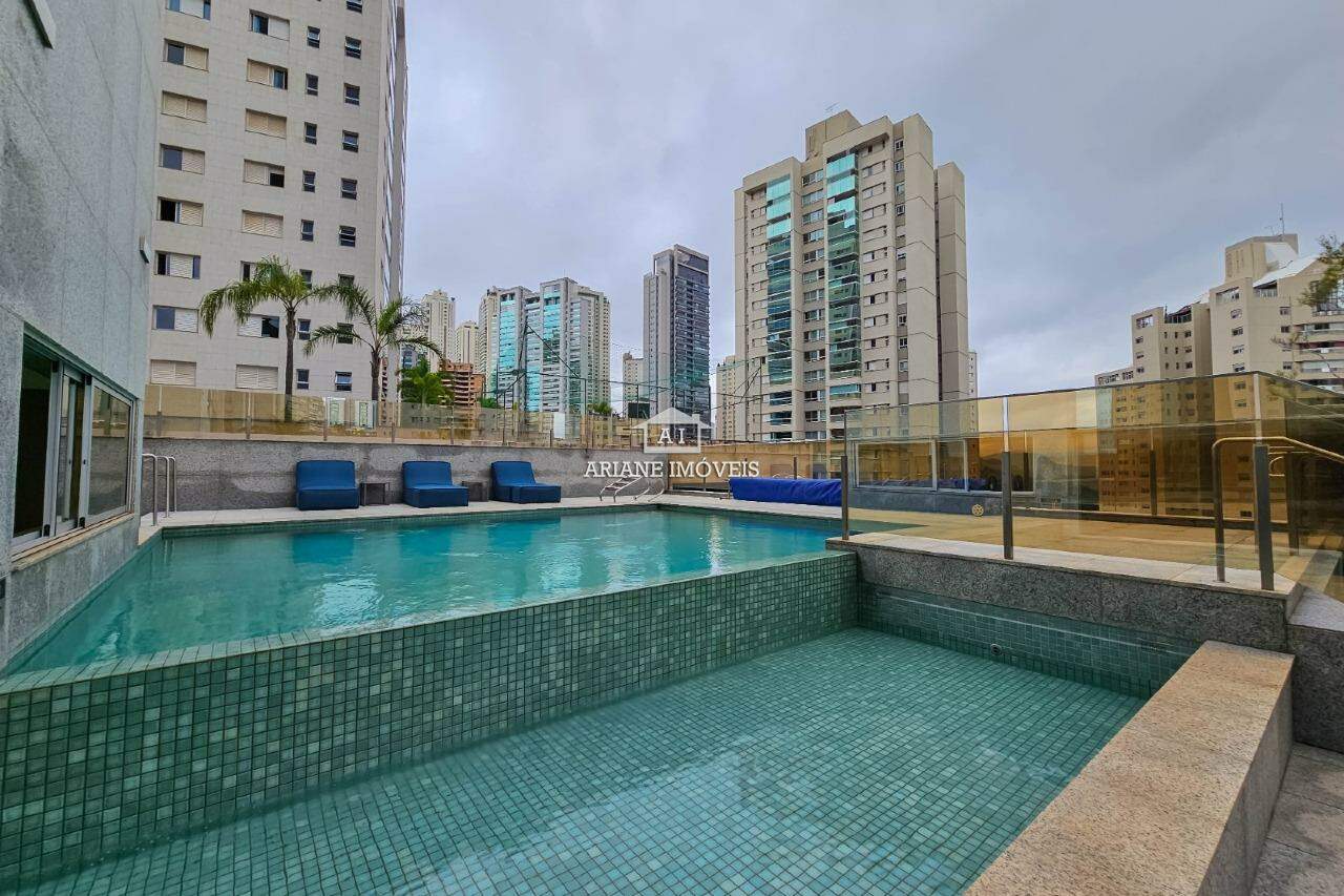 Apartamento para alugar com 3 quartos, 260m² - Foto 23