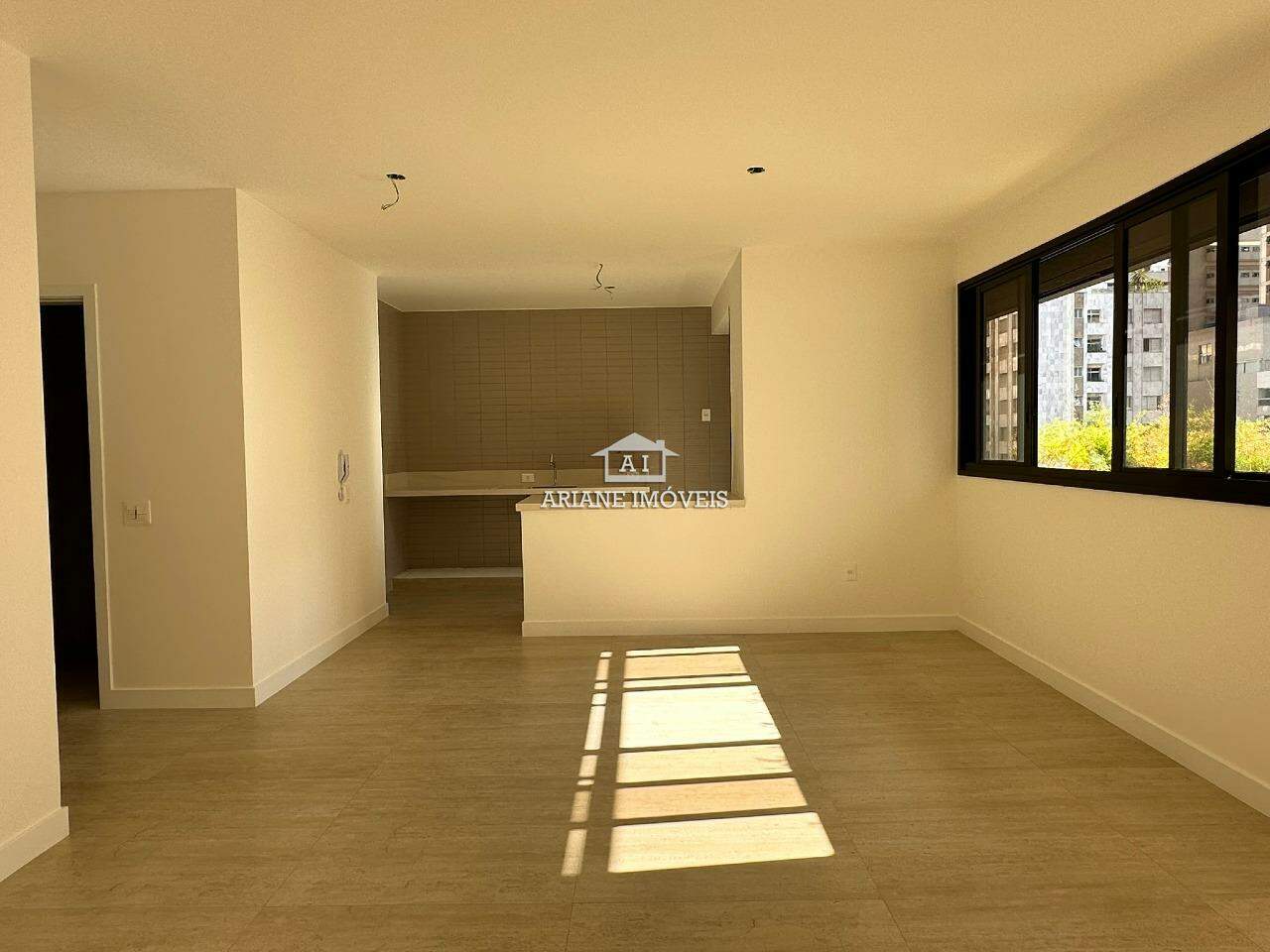 Apartamento para alugar com 3 quartos, 108m² - Foto 3