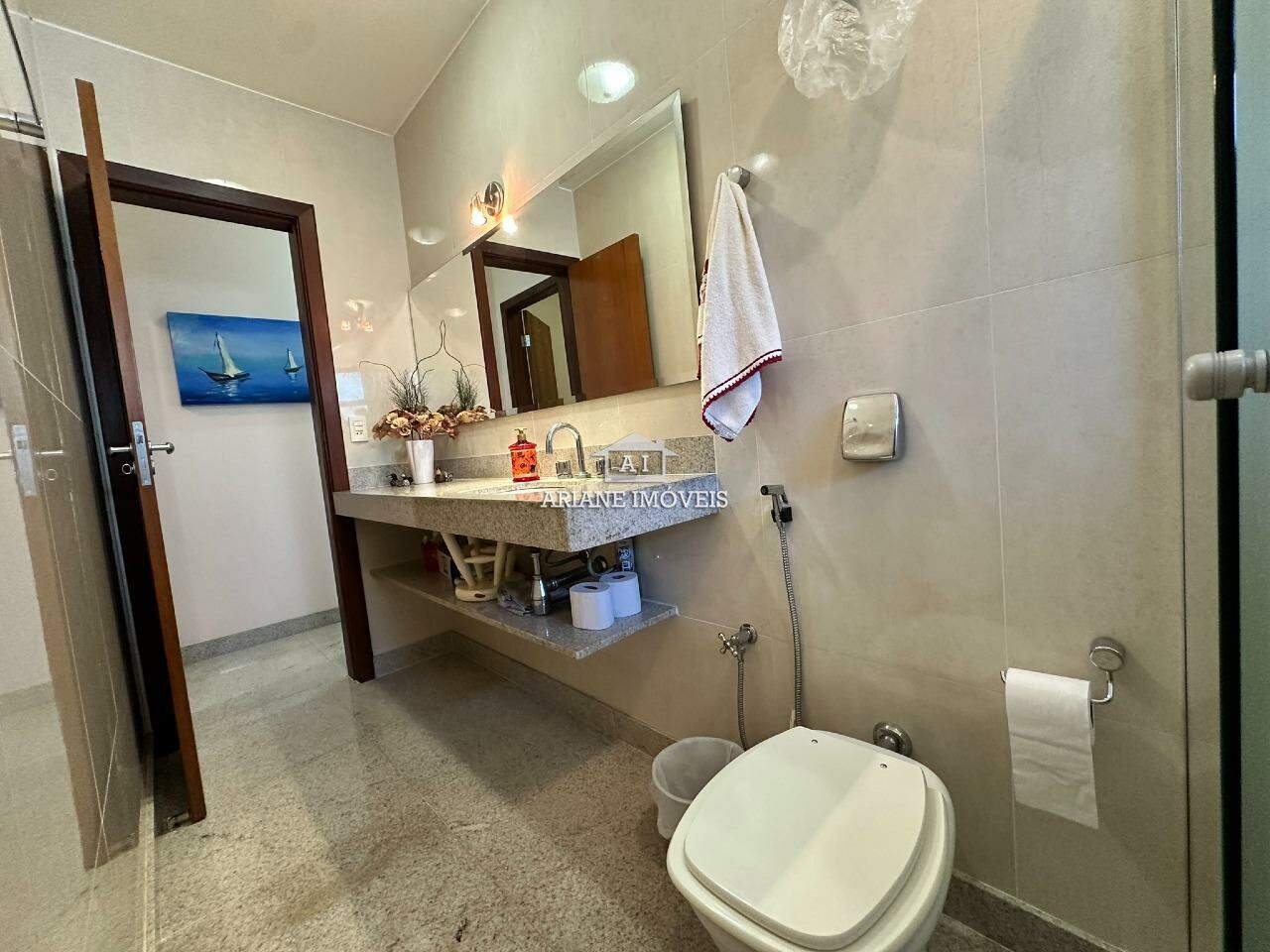 Casa de Condomínio à venda com 4 quartos, 250m² - Foto 18