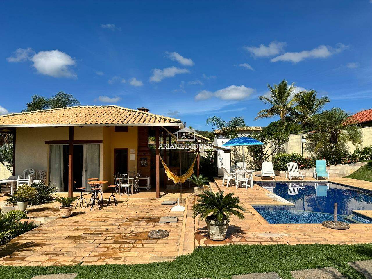 Casa de Condomínio à venda com 4 quartos, 250m² - Foto 4
