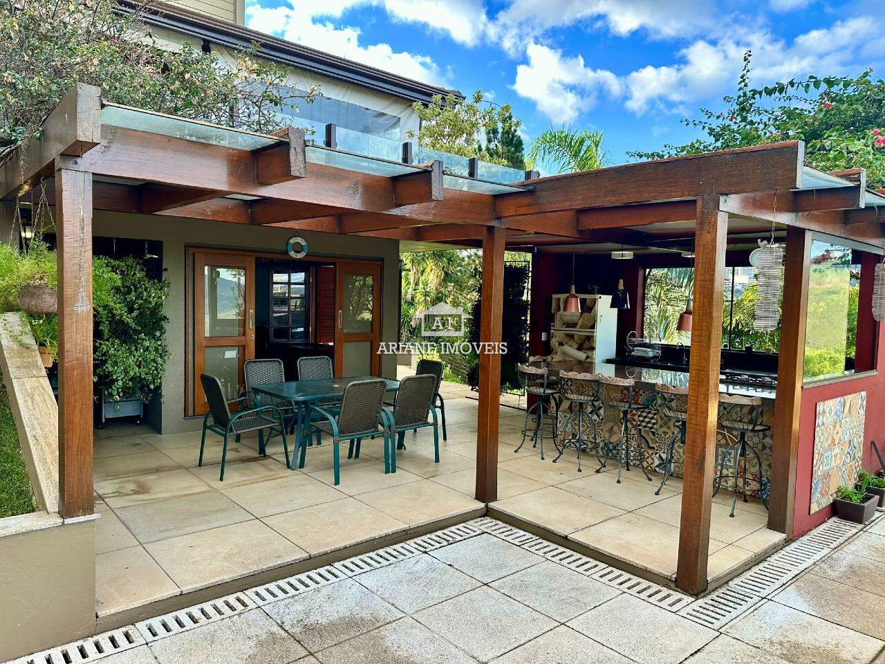 Casa de Condomínio à venda com 4 quartos, 350m² - Foto 15