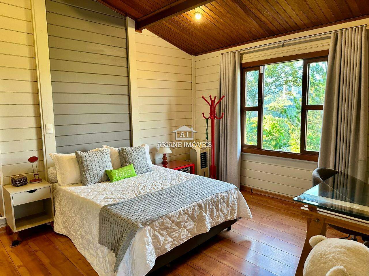 Casa de Condomínio à venda com 4 quartos, 350m² - Foto 25