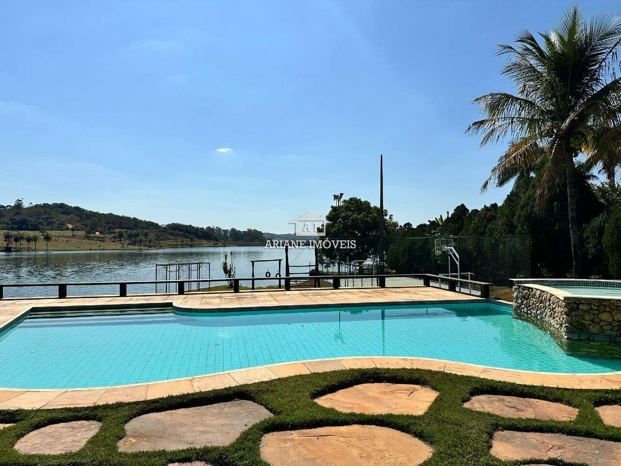 Casa de Condomínio à venda com 6 quartos, 1000m² - Foto 2