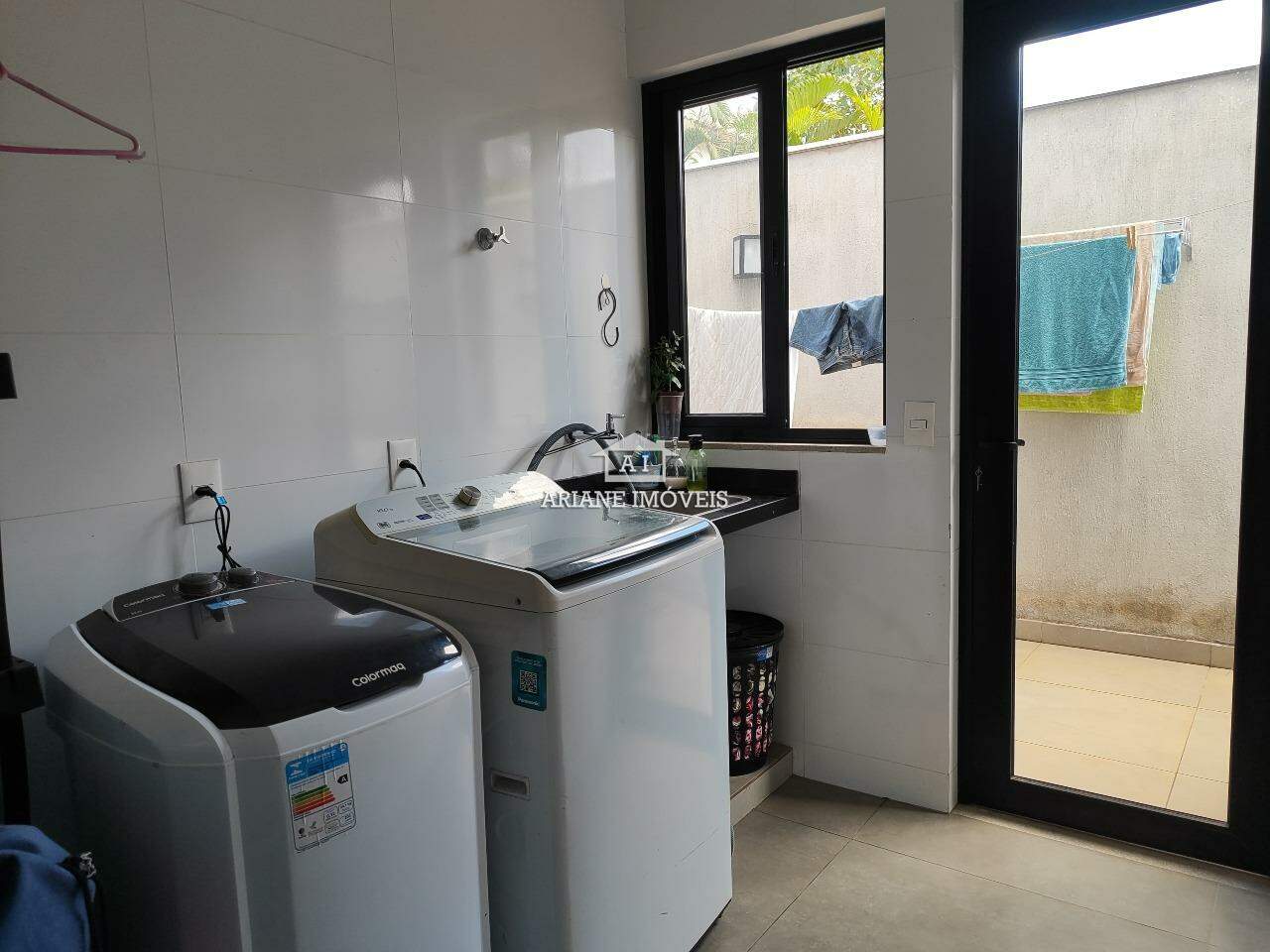 Casa de Condomínio à venda com 5 quartos, 300m² - Foto 11