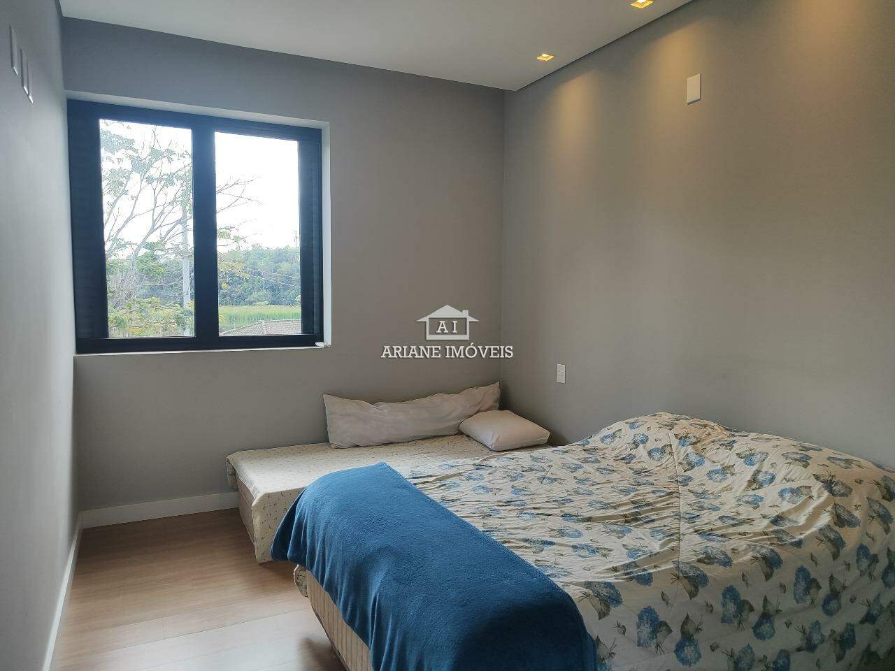 Casa de Condomínio à venda com 5 quartos, 300m² - Foto 22