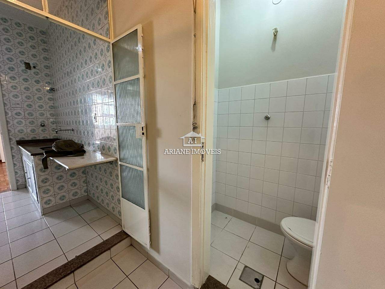 Apartamento à venda com 3 quartos, 141m² - Foto 9