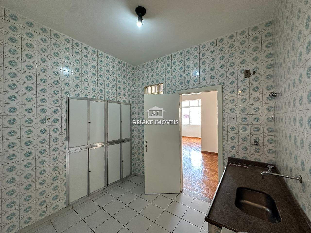 Apartamento à venda com 3 quartos, 141m² - Foto 5
