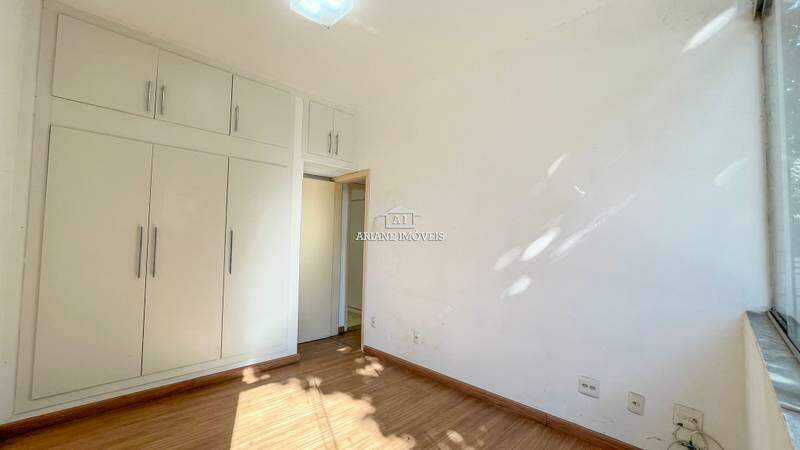 Apartamento à venda com 3 quartos, 120m² - Foto 7