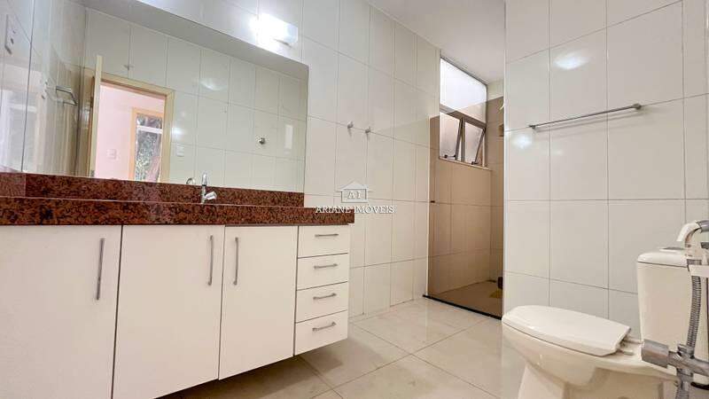 Apartamento à venda com 3 quartos, 120m² - Foto 12