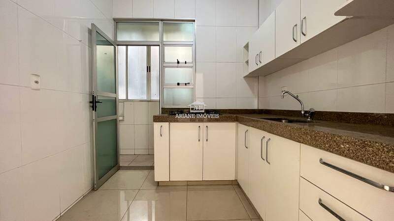 Apartamento à venda com 3 quartos, 120m² - Foto 16