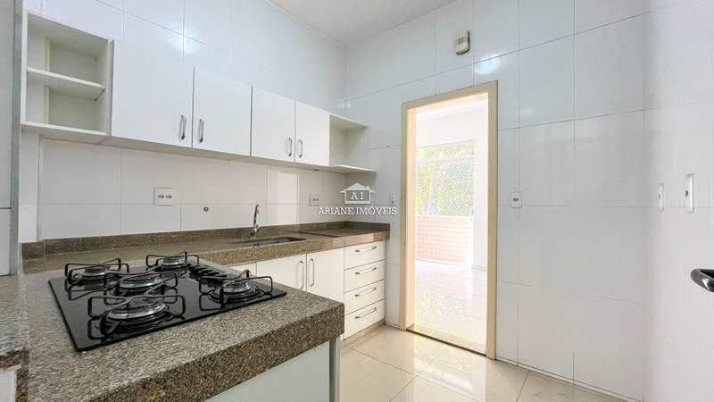 Apartamento à venda com 3 quartos, 120m² - Foto 17