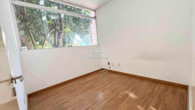 Apartamento à venda com 3 quartos, 120m² - Foto 6