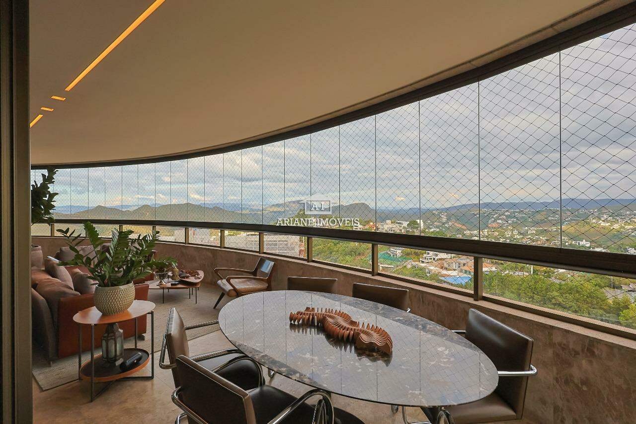 Apartamento à venda com 3 quartos, 245m² - Foto 7