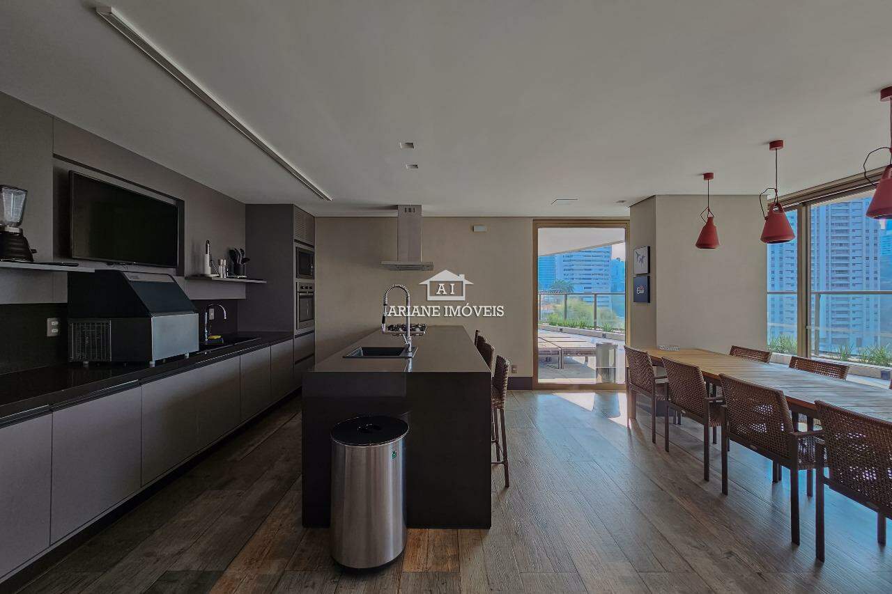 Apartamento à venda com 3 quartos, 245m² - Foto 23
