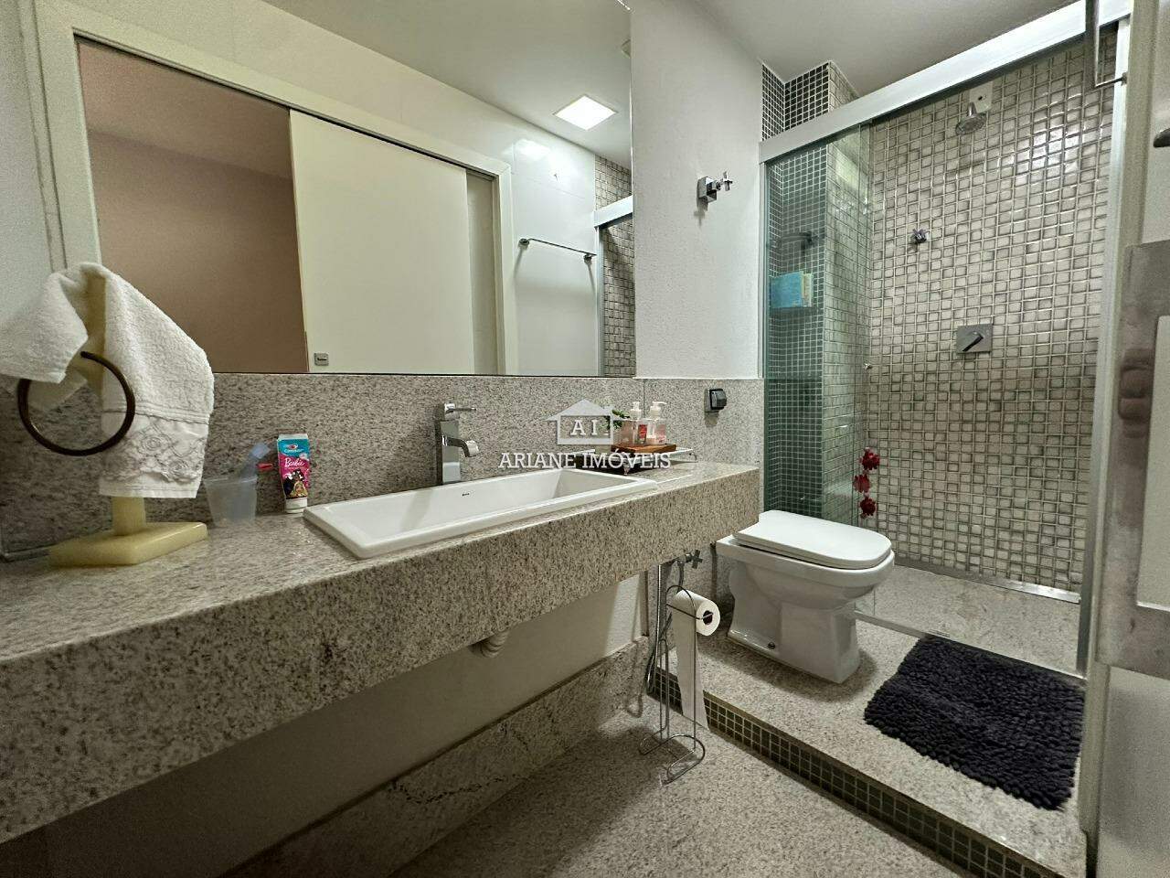 Apartamento para alugar com 4 quartos, 131m² - Foto 13