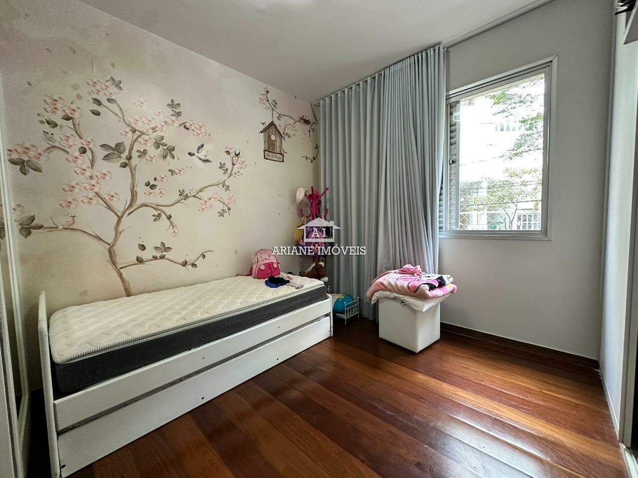 Apartamento para alugar com 4 quartos, 131m² - Foto 9
