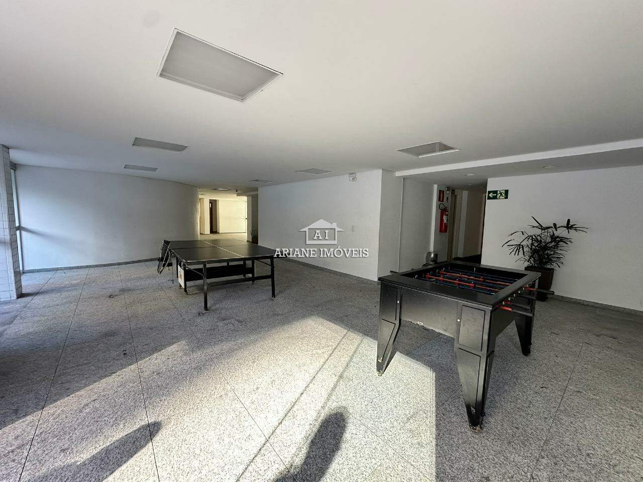 Apartamento para alugar com 4 quartos, 130m² - Foto 20