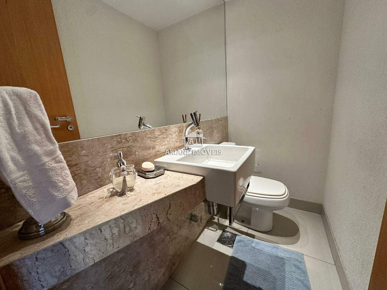 Apartamento para alugar com 4 quartos, 130m² - Foto 4