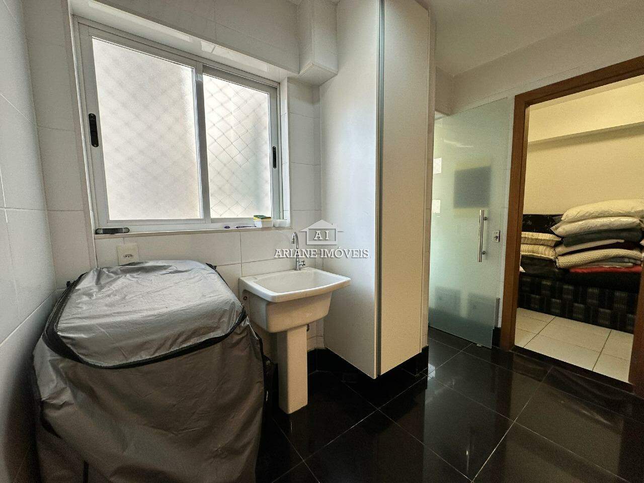Apartamento para alugar com 4 quartos, 130m² - Foto 18