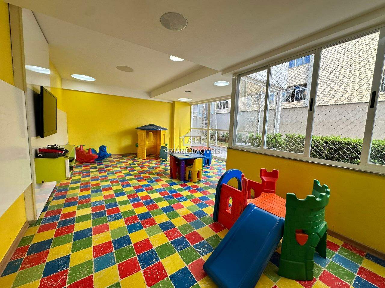 Apartamento para alugar com 4 quartos, 130m² - Foto 25