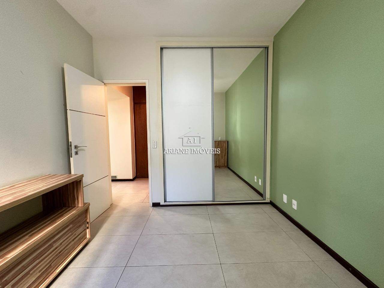 Apartamento à venda com 4 quartos, 200m² - Foto 16
