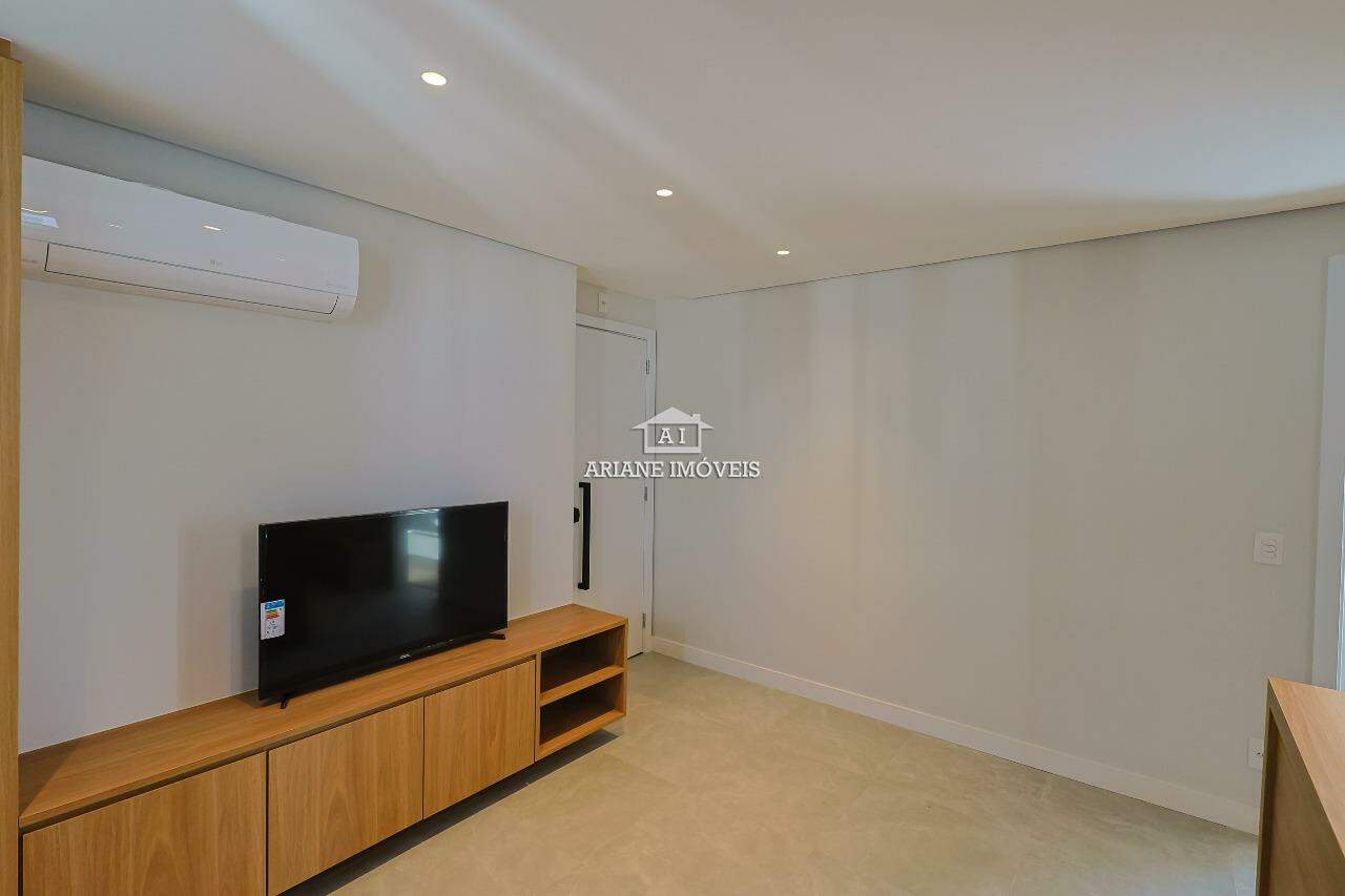 Apartamento para alugar com 1 quarto, 47m² - Foto 2