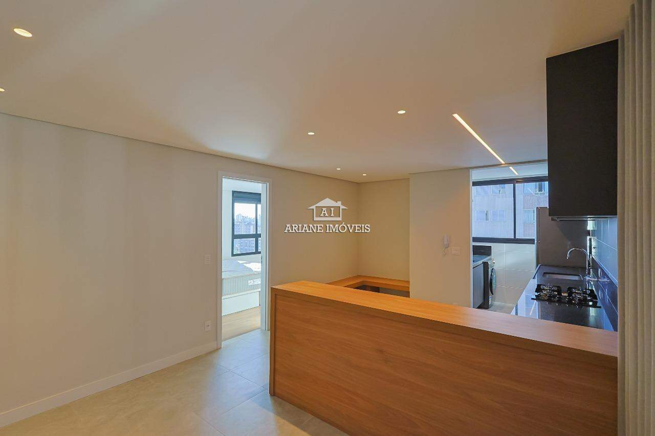 Apartamento para alugar com 1 quarto, 47m² - Foto 3