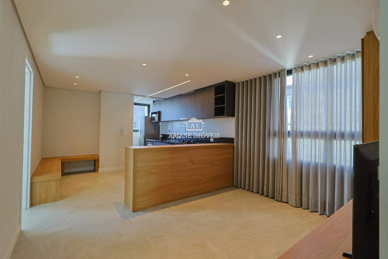 Apartamento para alugar com 1 quarto, 47m² - Foto 1