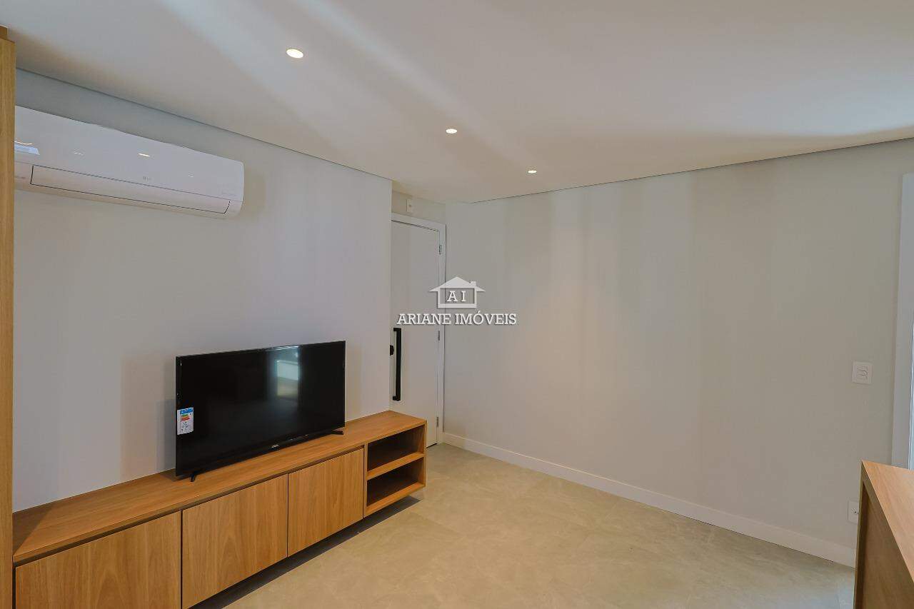 Apartamento para alugar com 1 quarto, 47m² - Foto 2