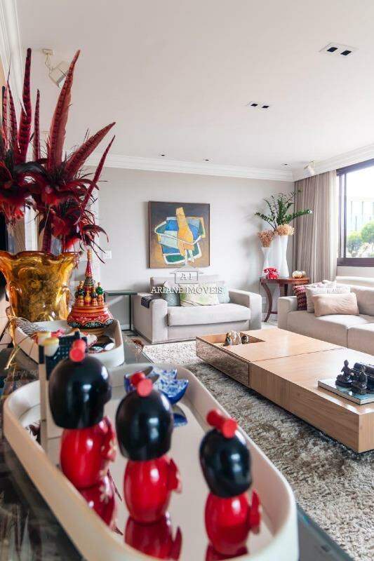 Apartamento à venda com 4 quartos, 220m² - Foto 6