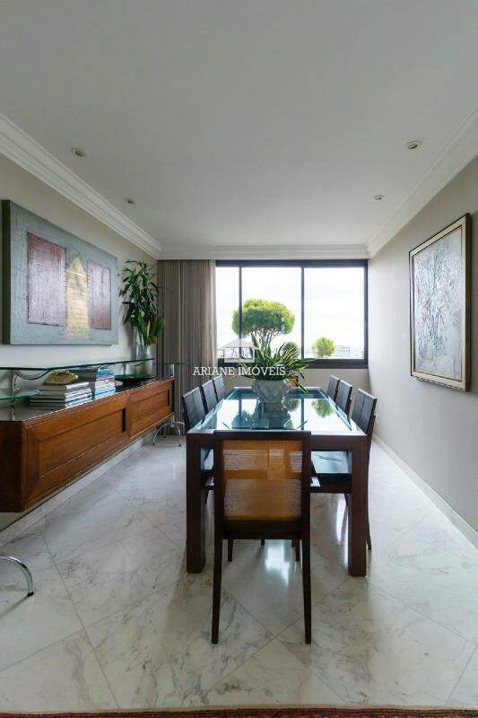 Apartamento à venda com 4 quartos, 220m² - Foto 10