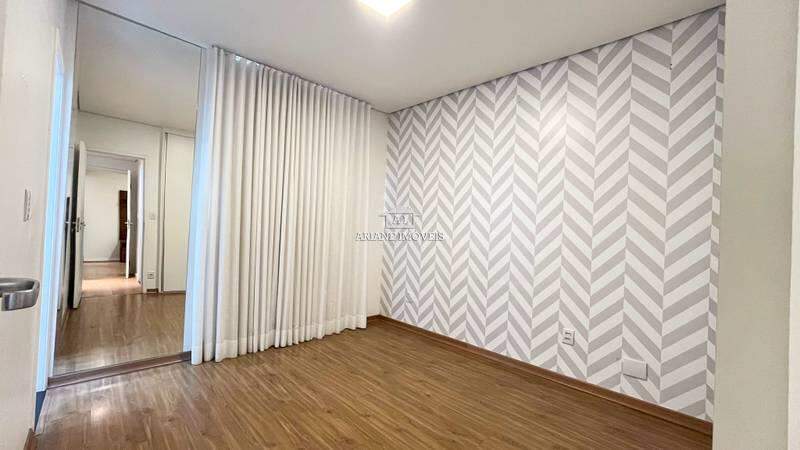 Apartamento à venda com 3 quartos, 98m² - Foto 7