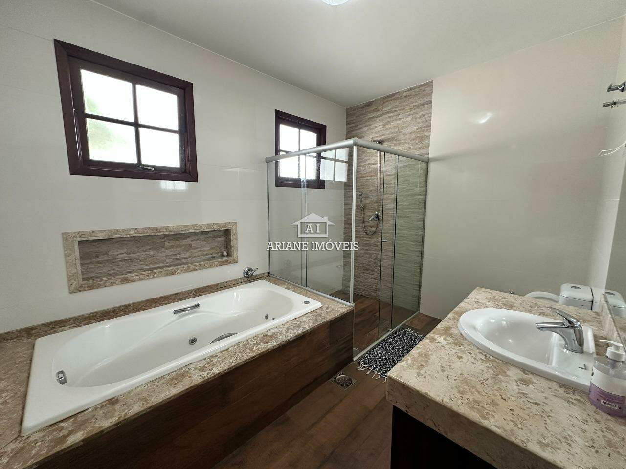 Casa de Condomínio à venda com 3 quartos, 368m² - Foto 14